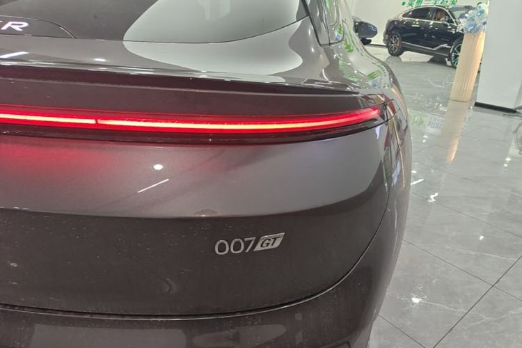 Used Zeekr 007GT 2025 Rear-Drive Intelligent Driving Version 75 kWh Right Rear Taillight