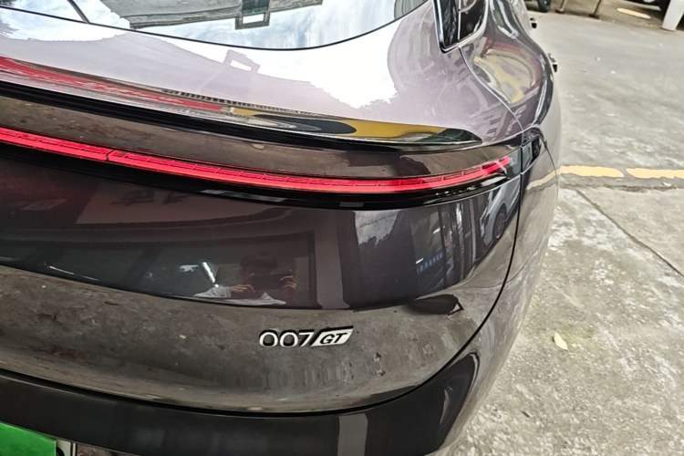 Used Zeekr 007GT 2025 Rear-Drive Intelligent Driving Version 75 kWh Right Rear Taillight