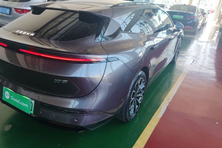 Used Zeekr 007GT 2025 Rear-Drive Intelligent Driving Version 75 kWh Right Rear Taillight