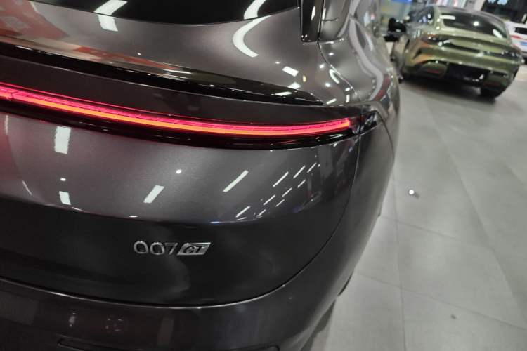 Used Zeekr 007GT 2025 Rear-Drive Intelligent Driving Version 75 kWh Right Rear Taillight