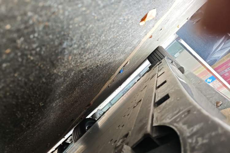 Used Zeekr 007GT 2025 Rear-Drive Intelligent Driving Version 75 kWh Right Side Sill