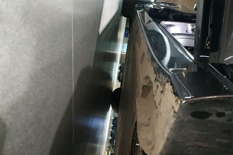 Used Zeekr 007GT 2025 Four-Wheel Drive Intelligent Driving Version 75 kWh Right Side Sill