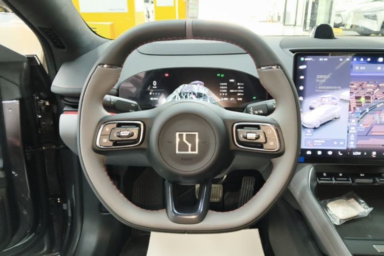 Used Zeekr 007GT 2025 Long-Range Rear-Wheel Drive Intelligent Driving Version 100 kWh Steering Wheel