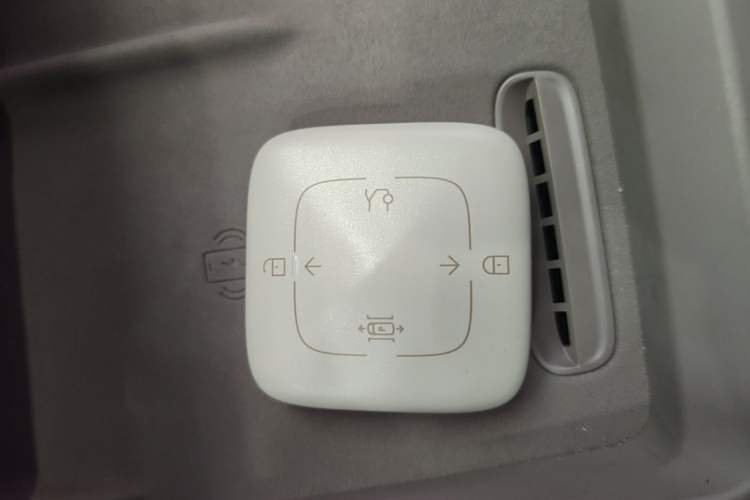 Used Zeekr 007GT 2025 Rear-Drive Intelligent Driving Version 75 kWh Vehicle Key