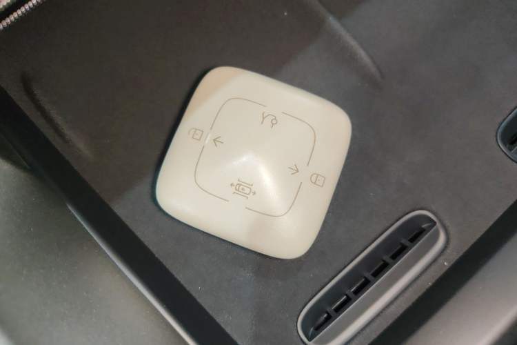Used Zeekr 007GT 2025 Rear-Drive Intelligent Driving Version 75 kWh Vehicle Key