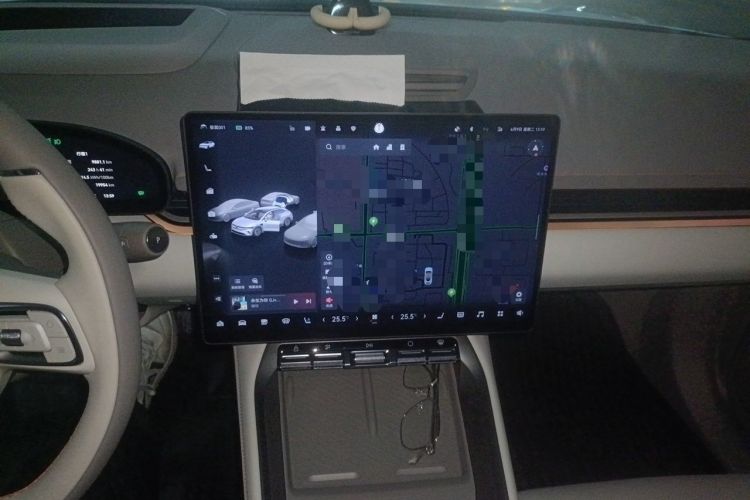 Used Zeekr 007GT 2025 Long-Range Rear-Wheel Drive Intelligent Driving Version 100 kWh Audio And AC Panel