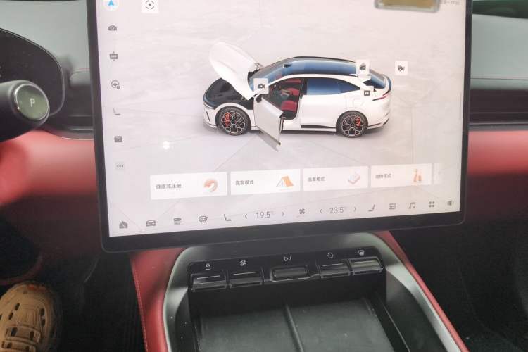 Used Zeekr 007GT 2025 Rear-Drive Intelligent Driving Version 75 kWh Audio And AC Panel