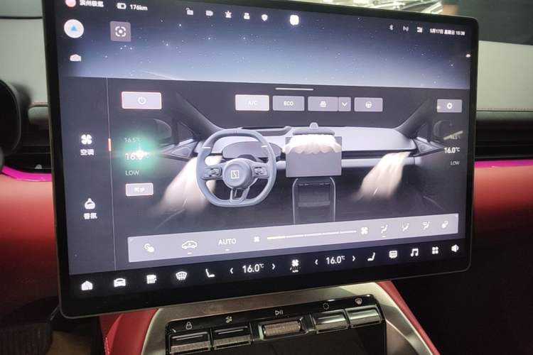 Used Zeekr 007GT 2025 Rear-Drive Intelligent Driving Version 75 kWh Audio And AC Panel
