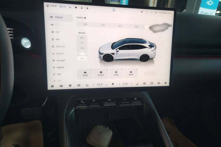 Used Zeekr 007GT 2025 Four-Wheel Drive Intelligent Driving Version 75 kWh Audio And AC Panel