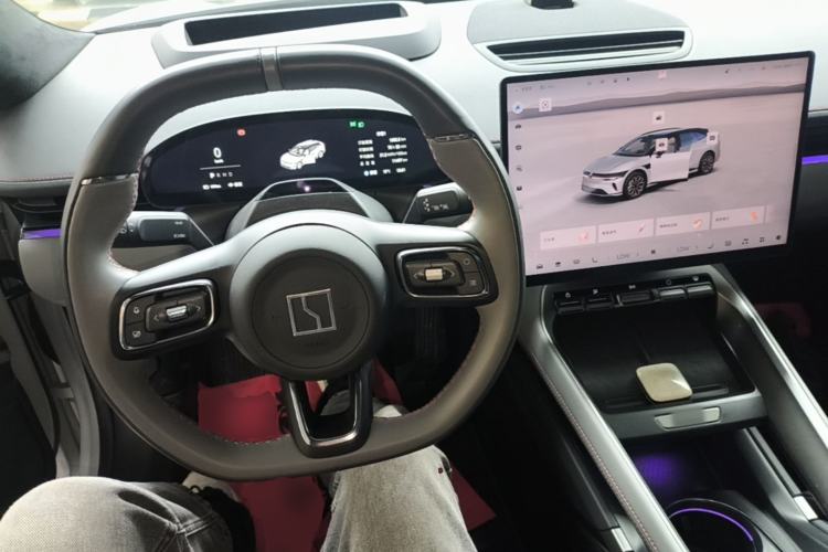 Used Zeekr 007GT 2025 Four-Wheel Drive Intelligent Driving Version 75 kWh Center Console