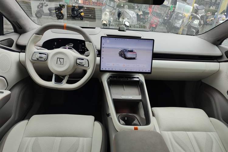 Used Zeekr 007GT 2025 Rear-Drive Intelligent Driving Version 75 kWh Center Console