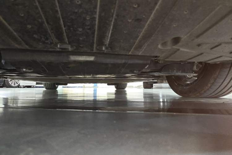 Used Zeekr 007GT 2025 Long-Range Rear-Wheel Drive Intelligent Driving Version 100 kWh Chassis Rear