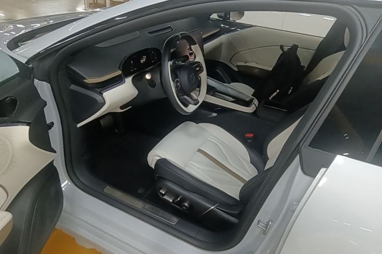 Used Zeekr 007GT 2025 Four-Wheel Drive Intelligent Driving Version 75 kWh Driver Seat