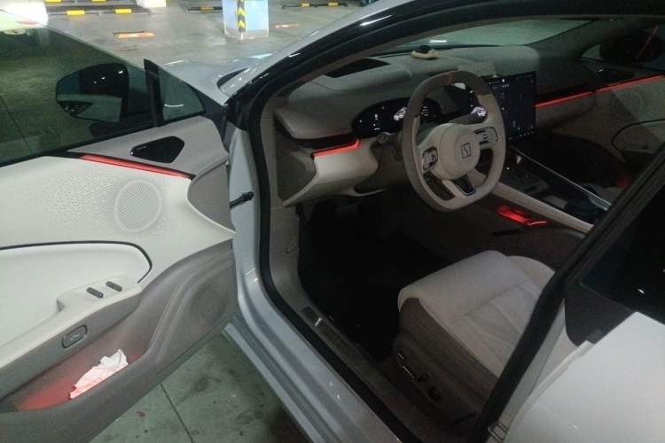 Used Zeekr 007GT 2025 Long-Range Rear-Wheel Drive Intelligent Driving Version 100 kWh Driver Seat