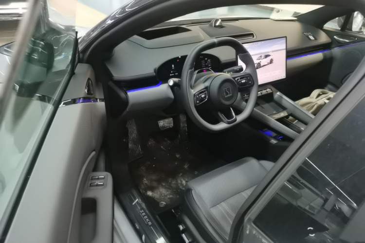Used Zeekr 007GT 2025 Four-Wheel Drive Intelligent Driving Version 75 kWh Driver Seat