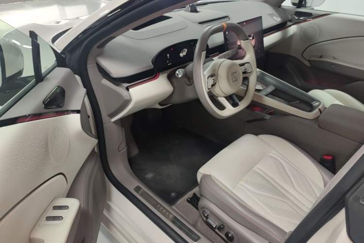 Used Zeekr 007GT 2025 Long-Range Rear-Wheel Drive Intelligent Driving Version 100 kWh Driver Seat