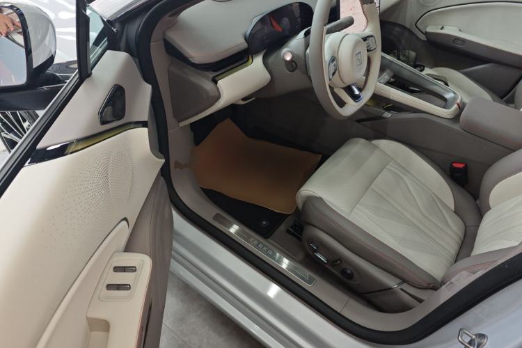 Used Zeekr 007GT 2025 Rear-Drive Intelligent Driving Version 75 kWh Driver Seat