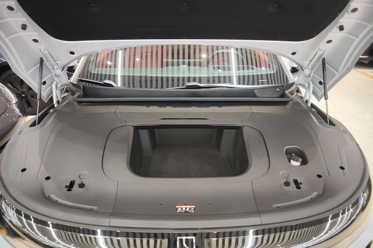 Used Zeekr 007GT 2025 Rear-Drive Intelligent Driving Version 75 kWh Engine Bay