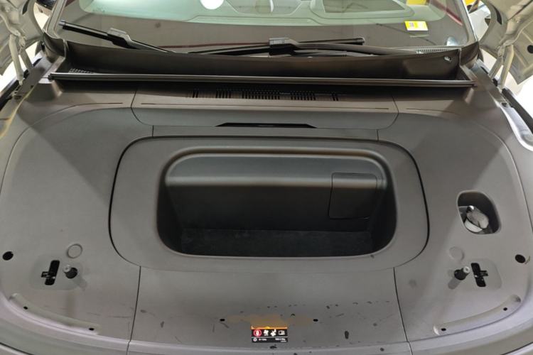Used Zeekr 007GT 2025 Four-Wheel Drive Intelligent Driving Version 75 kWh Engine Bay