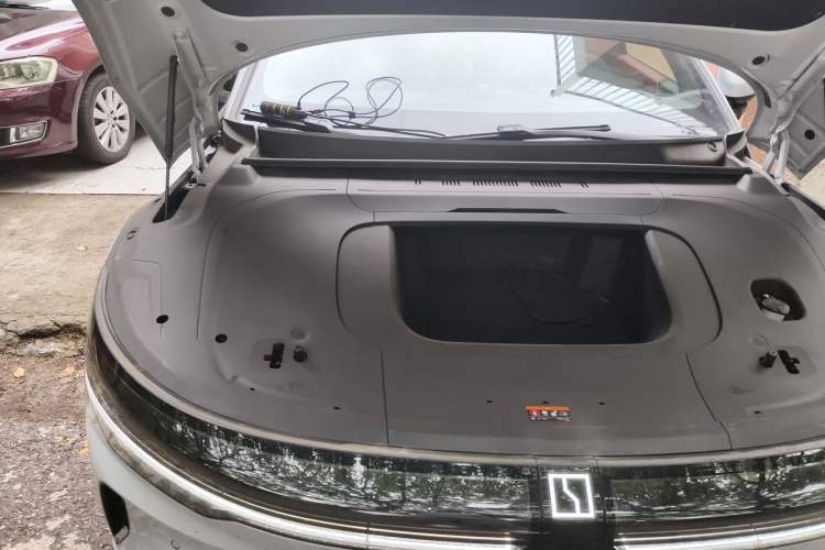 Used Zeekr 007GT 2025 Rear-Drive Intelligent Driving Version 75 kWh Engine Bay Right
