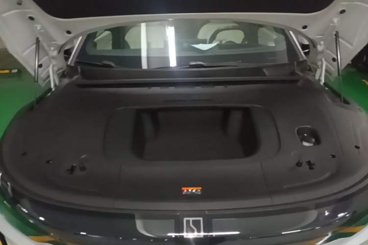 Used Zeekr 007GT 2025 Rear-Drive Intelligent Driving Version 75 kWh Engine Bay