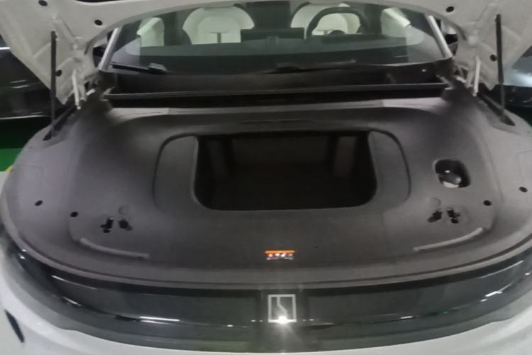 Used Zeekr 007GT 2025 Rear-Drive Intelligent Driving Version 75 kWh Engine Bay