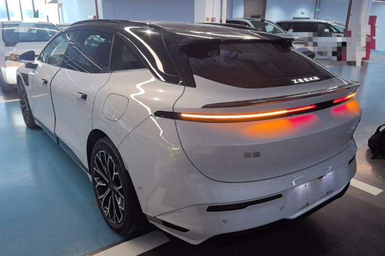Used Zeekr 007GT 2025 Four-Wheel Drive Intelligent Driving Version 75 kWh Exterior 2