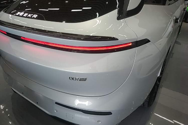 Used Zeekr 007GT 2025 Rear-Drive Intelligent Driving Version 75 kWh Exterior 3
