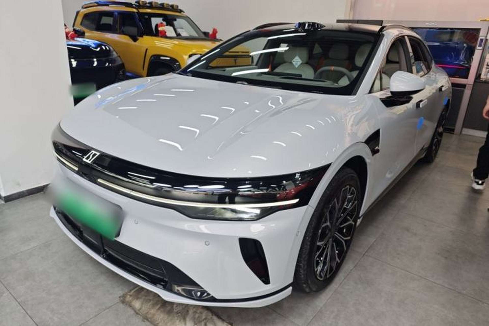 Used Zeekr 007GT 2025 Rear-Drive Intelligent Driving Version 75 kWh Front Left 45 Deg