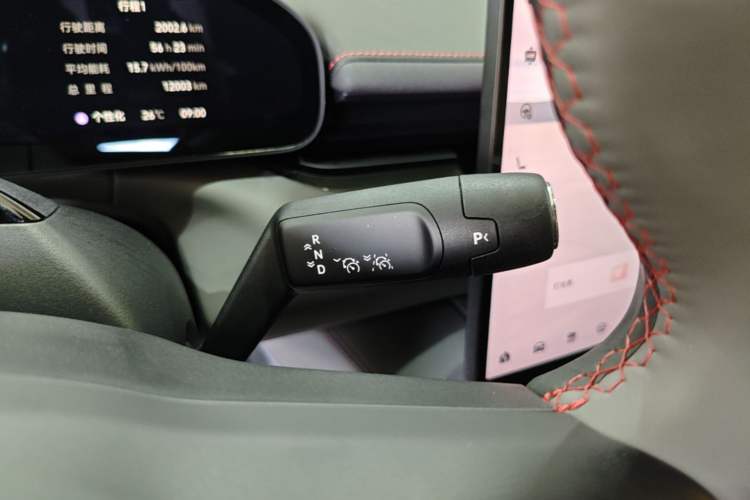 Used Zeekr 007GT 2025 Four-Wheel Drive Intelligent Driving Version 75 kWh Gear Lever