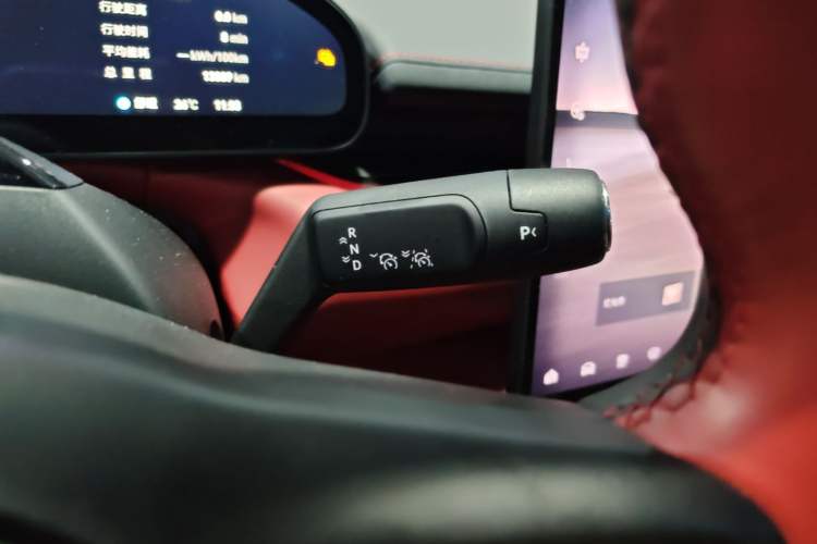 Used Zeekr 007GT 2025 Four-Wheel Drive Intelligent Driving Version 75 kWh Gear Lever