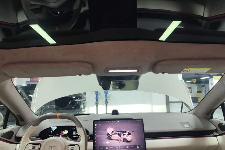 Used Zeekr 007GT 2025 Long-Range Rear-Wheel Drive Intelligent Driving Version 100 kWh Headliner