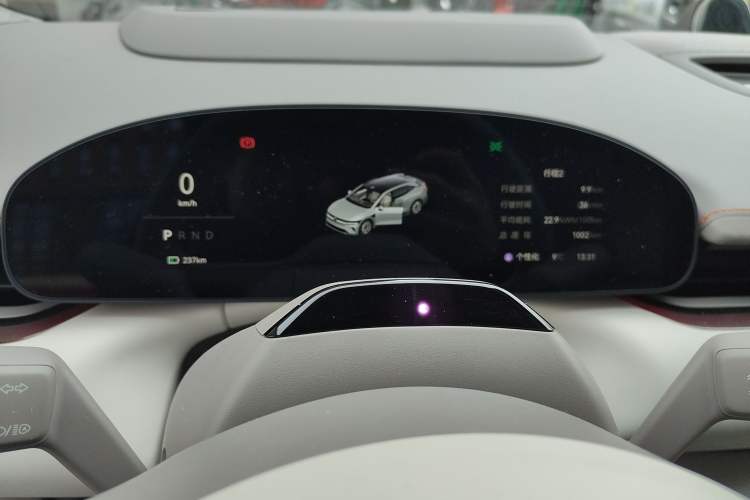 Used Zeekr 007GT 2025 Rear-Drive Intelligent Driving Version 75 kWh Instrument Cluster