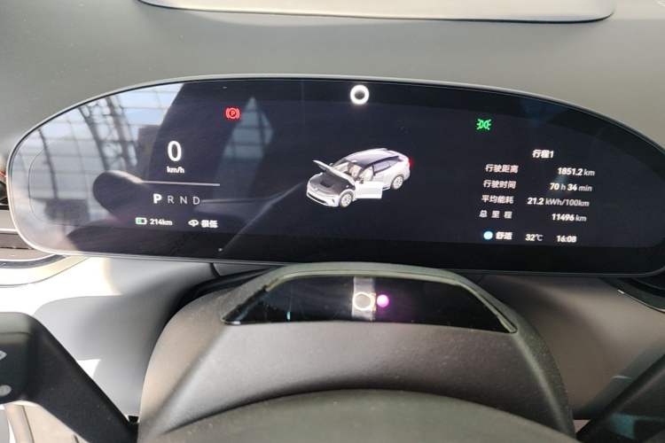 Used Zeekr 007GT 2025 Four-Wheel Drive Intelligent Driving Version 75 kWh Instrument Cluster