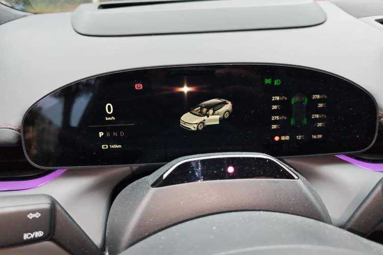 Used Zeekr 007GT 2025 Rear-Drive Intelligent Driving Version 75 kWh Instrument Cluster