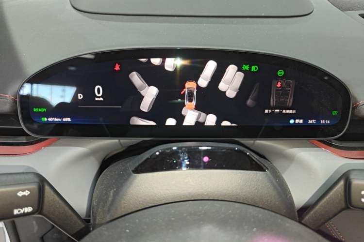 Used Zeekr 007GT 2025 Long-Range Rear-Wheel Drive Intelligent Driving Version 100 kWh Instrument Cluster