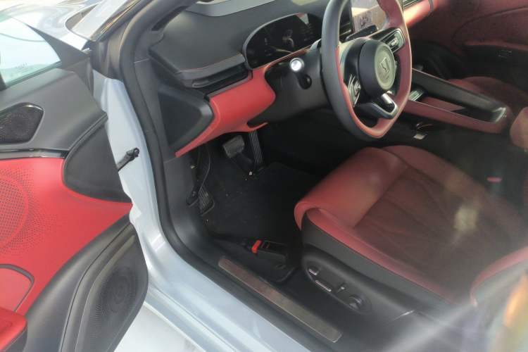 Used Zeekr 007GT 2025 Rear-Drive Intelligent Driving Version 75 kWh Interior 3