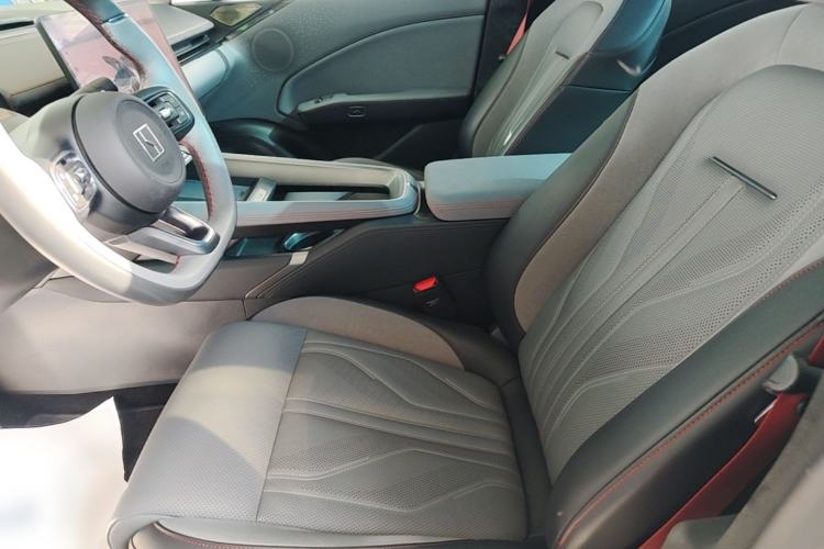 Used Zeekr 007GT 2025 Four-Wheel Drive Intelligent Driving Version 75 kWh Left Front Seat