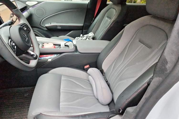 Used Zeekr 007GT 2025 Rear-Drive Intelligent Driving Version 75 kWh Left Front Seat