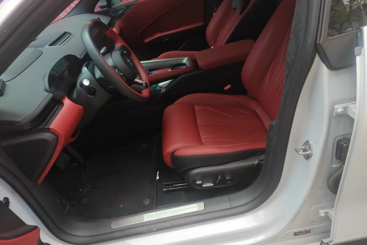 Used Zeekr 007GT 2025 Rear-Drive Intelligent Driving Version 75 kWh Left Front Seat