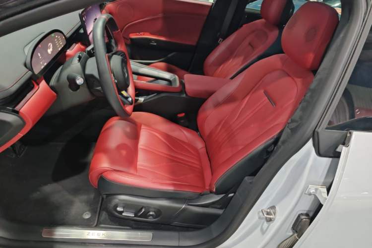 Used Zeekr 007GT 2025 Four-Wheel Drive Intelligent Driving Version 75 kWh Left Front Seat