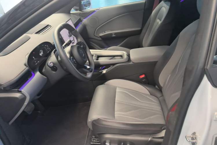 Used Zeekr 007GT 2025 Four-Wheel Drive Intelligent Driving Version 75 kWh Left Front Seat