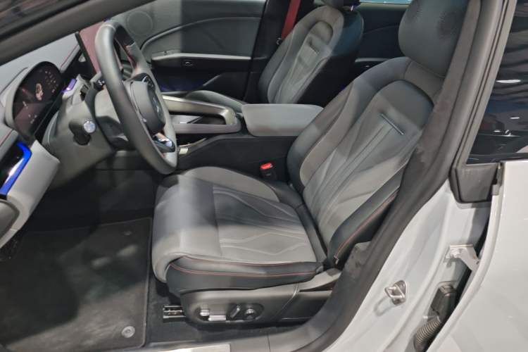 Used Zeekr 007GT 2025 Four-Wheel Drive Intelligent Driving Version 75 kWh Left Front Seat