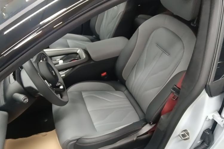 Used Zeekr 007GT 2025 Four-Wheel Drive Intelligent Driving Version 75 kWh Left Front Seat