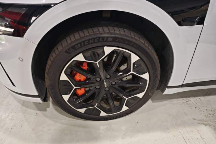 Used Zeekr 007GT 2025 Four-Wheel Drive Intelligent Driving Version 75 kWh Left Front Wheel Hub