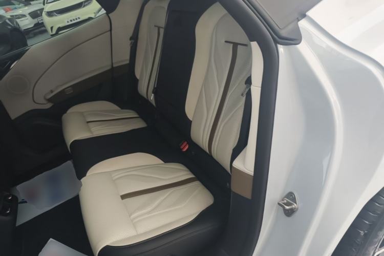 Used Zeekr 007GT 2025 Four-Wheel Drive Intelligent Driving Version 75 kWh Left Rear Seat