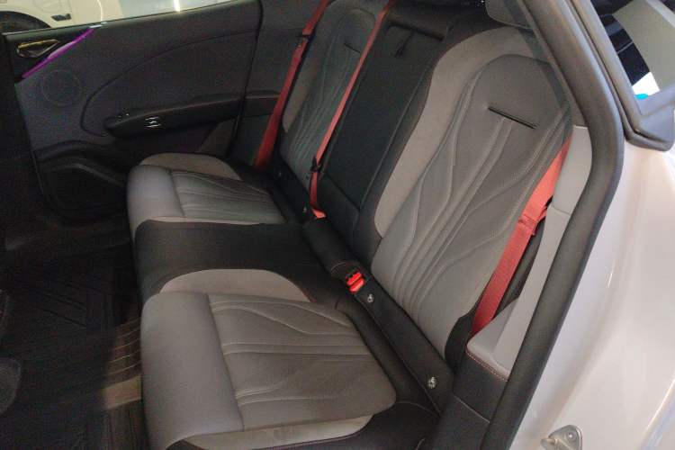Used Zeekr 007GT 2025 Rear-Drive Intelligent Driving Version 75 kWh Left Rear Seat
