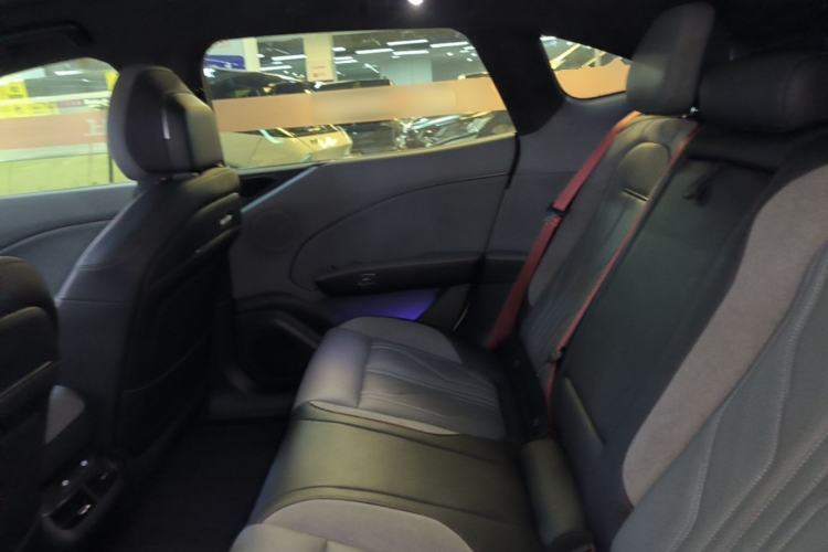 Used Zeekr 007GT 2025 Four-Wheel Drive Intelligent Driving Version 75 kWh Left Rear Seat