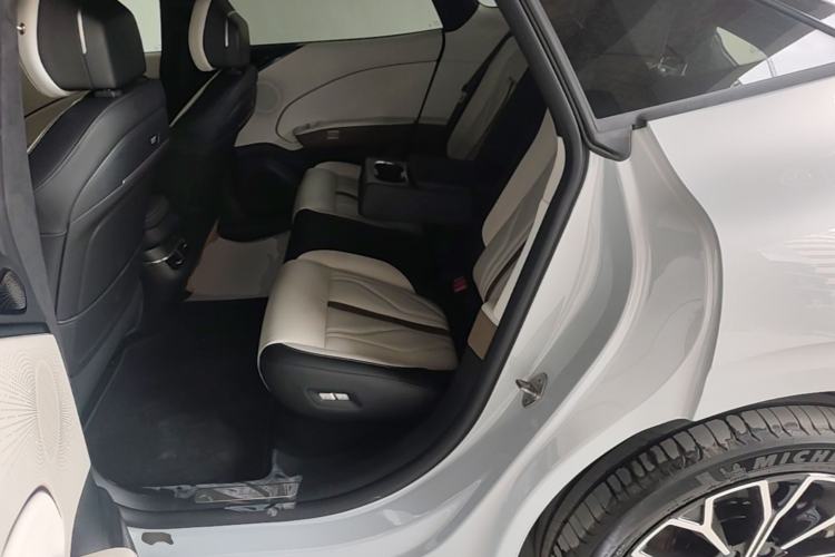 Used Zeekr 007GT 2025 Four-Wheel Drive Intelligent Driving Version 75 kWh Left Rear Seat