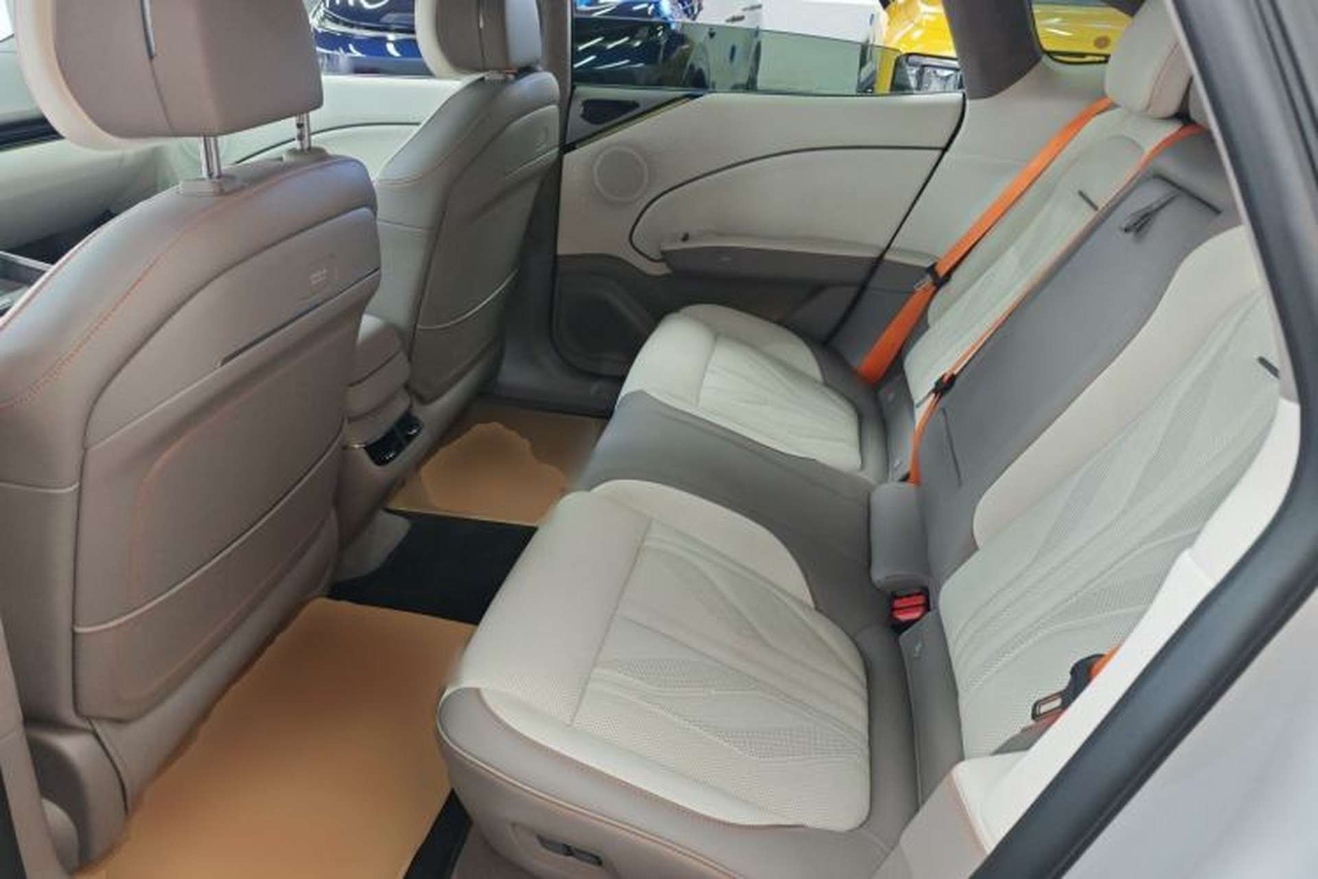 Used Zeekr 007GT 2025 Rear-Drive Intelligent Driving Version 75 kWh Left Rear Seat